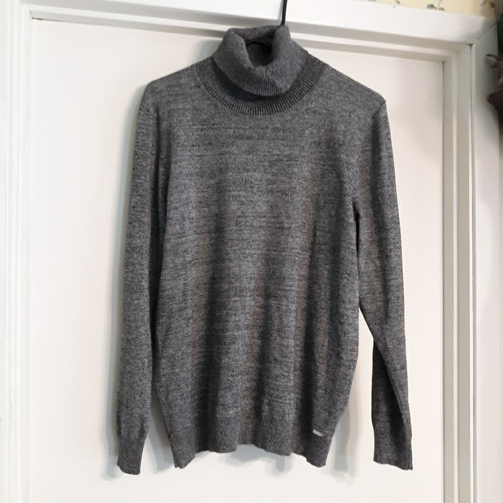 CALVIN KLEIN SILKY GRAY TURTLENECK, XL